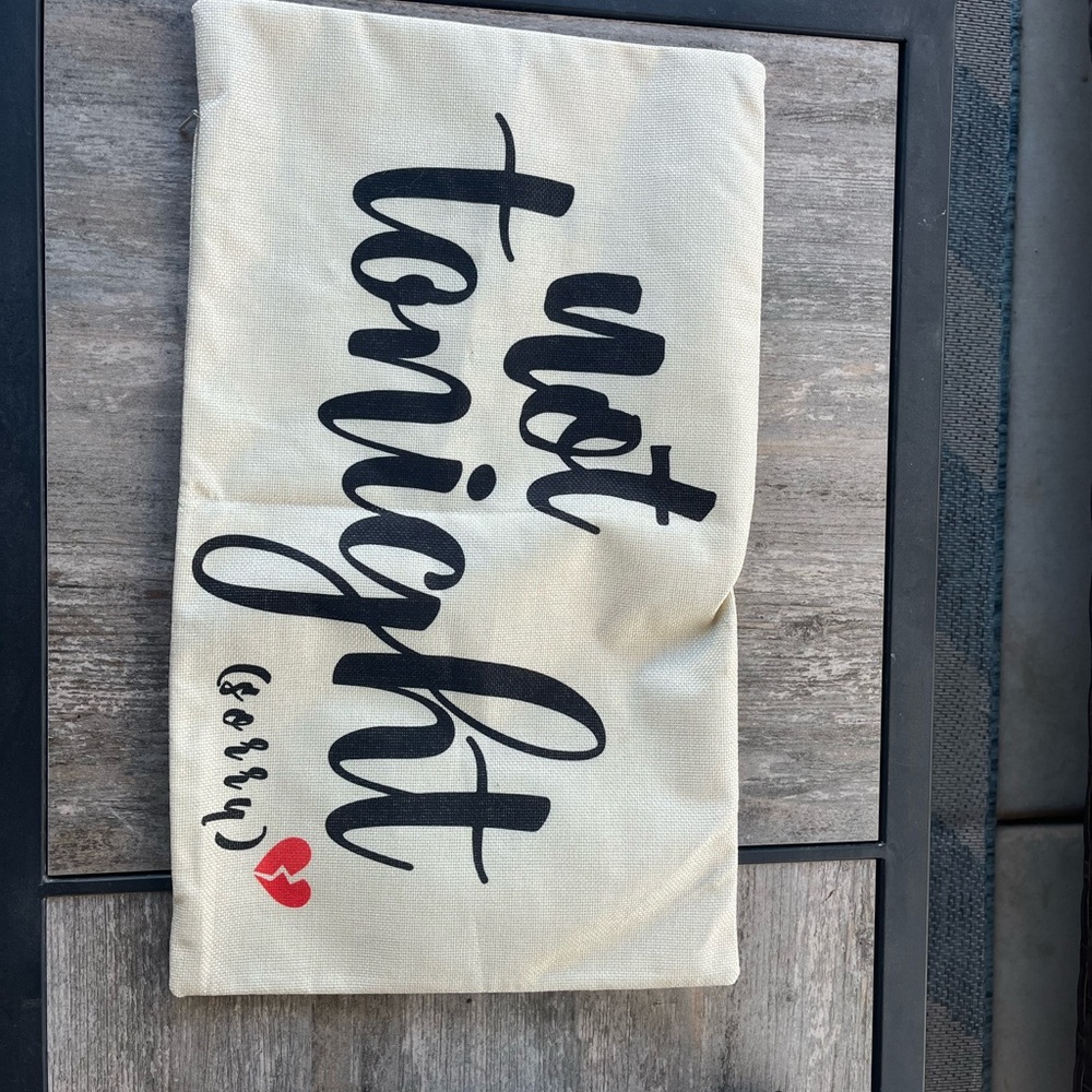 Source Unknown Cream Mini Bag with Black and Red Text